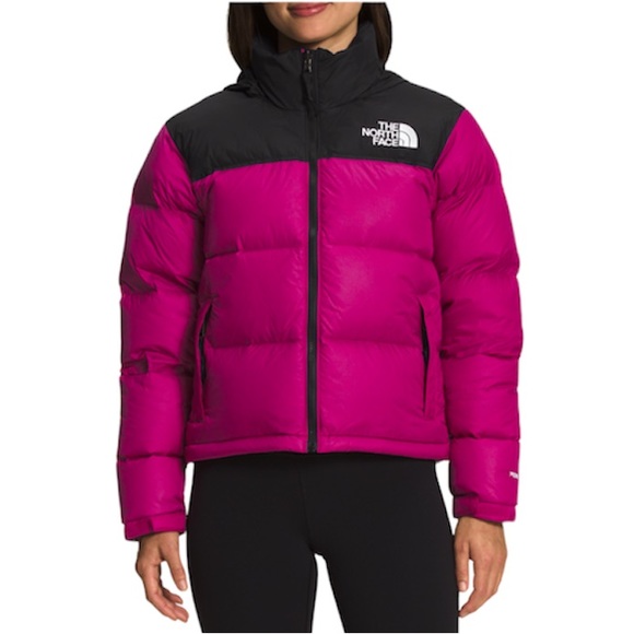 The North Face Women’s 1996 Retro Nuptse Jacket In Fuchsia Pink - Picture 11 of 13